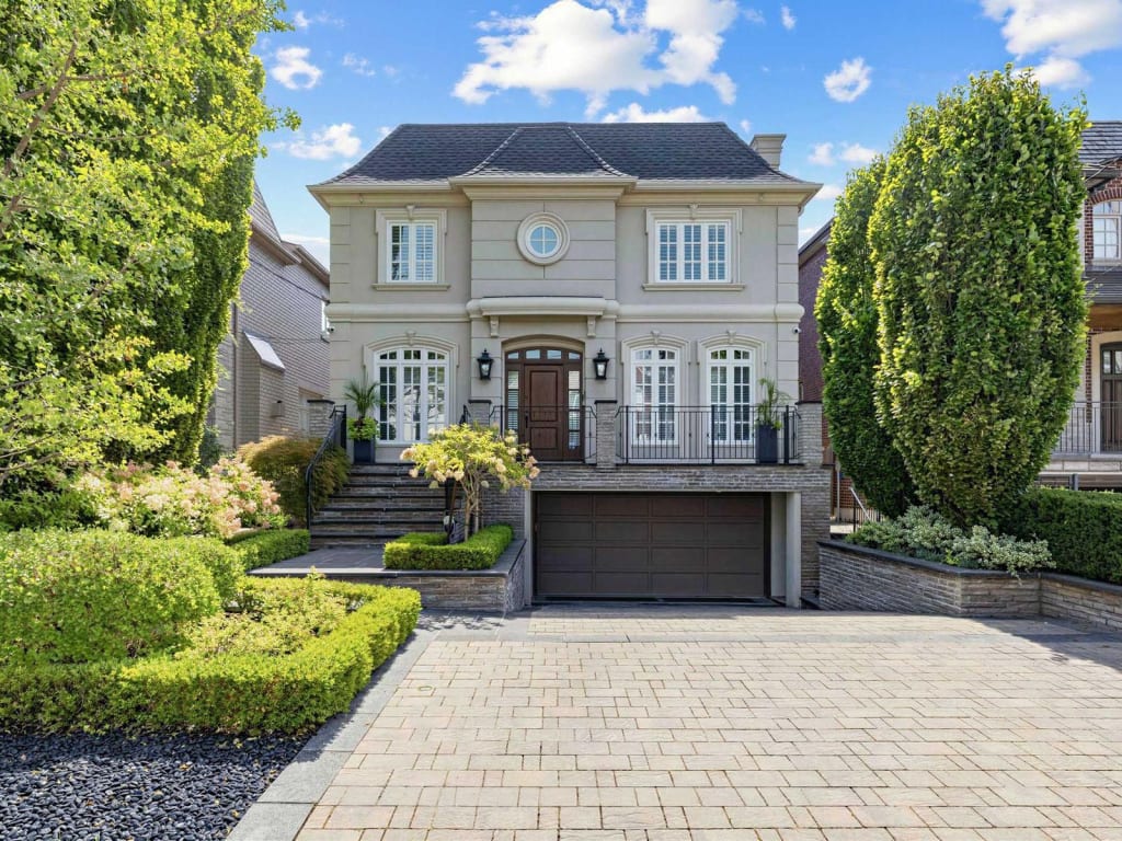 629 Bedford Park Avenue