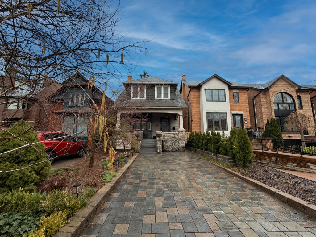 Exclusive: 107 St Clements Avenue