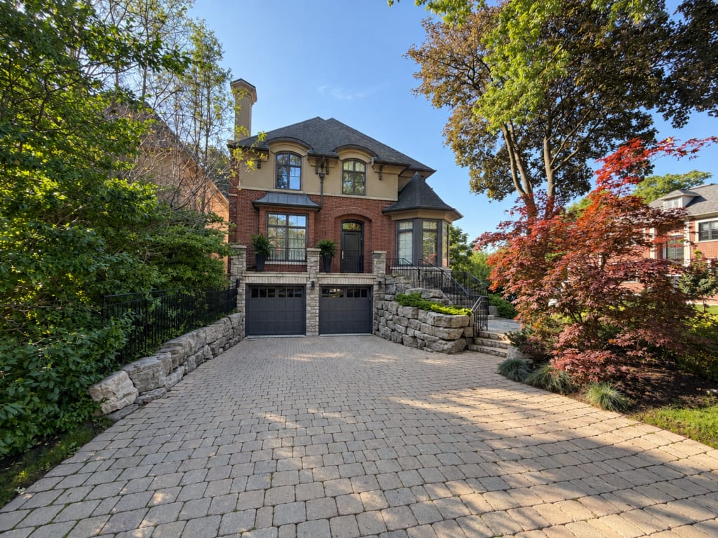 11 Forest Ridge Drive