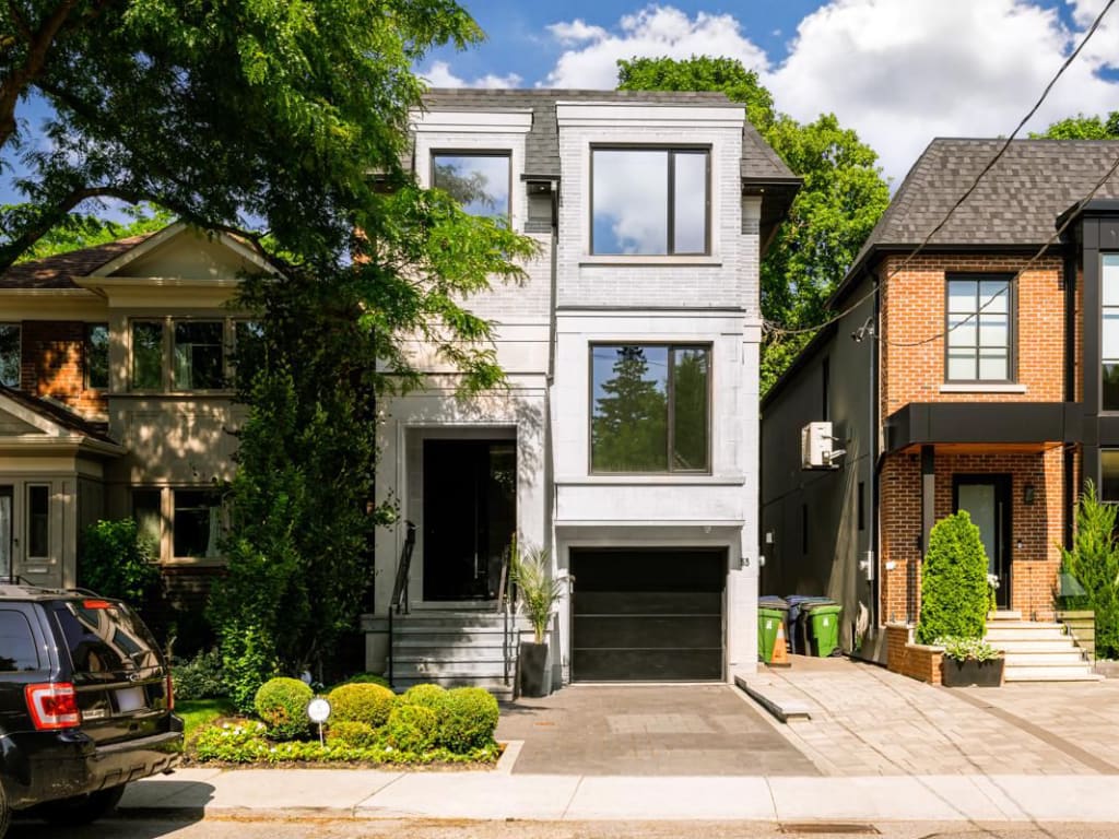 53 Castlewood Road