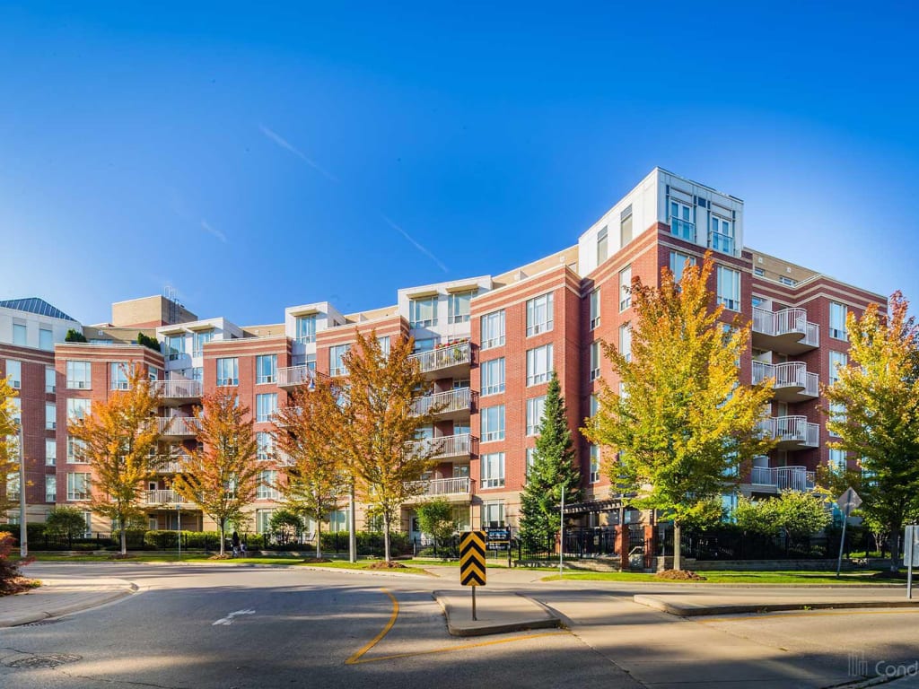 Exclusive: 451 Rosewell Avenue #109