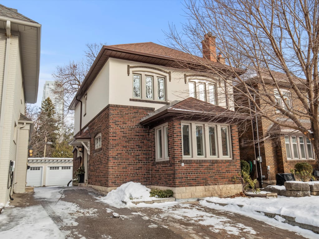 151 Lascelles Boulevard