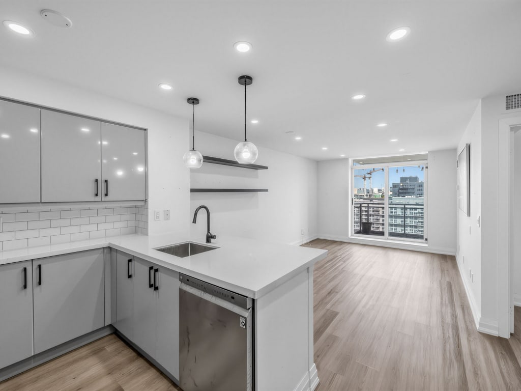 50 Lynn Williams Street 1410