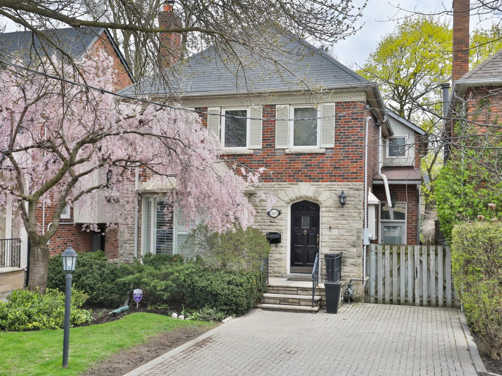 569 Briar Hill Avenue