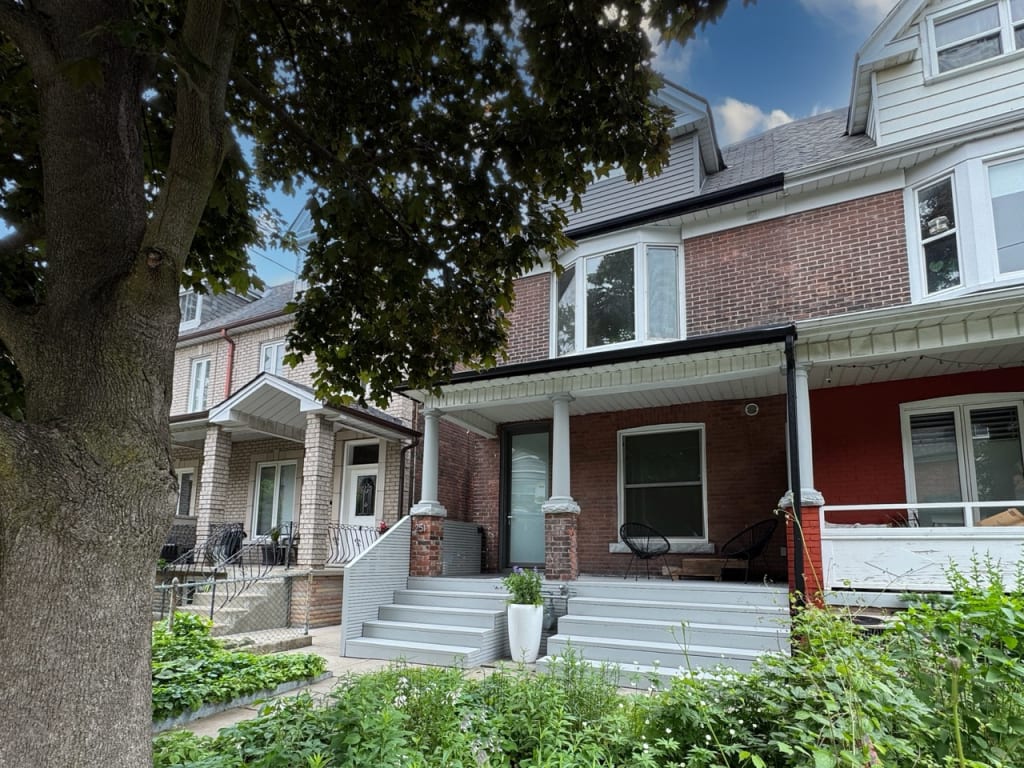 251 St Clarens Avenue