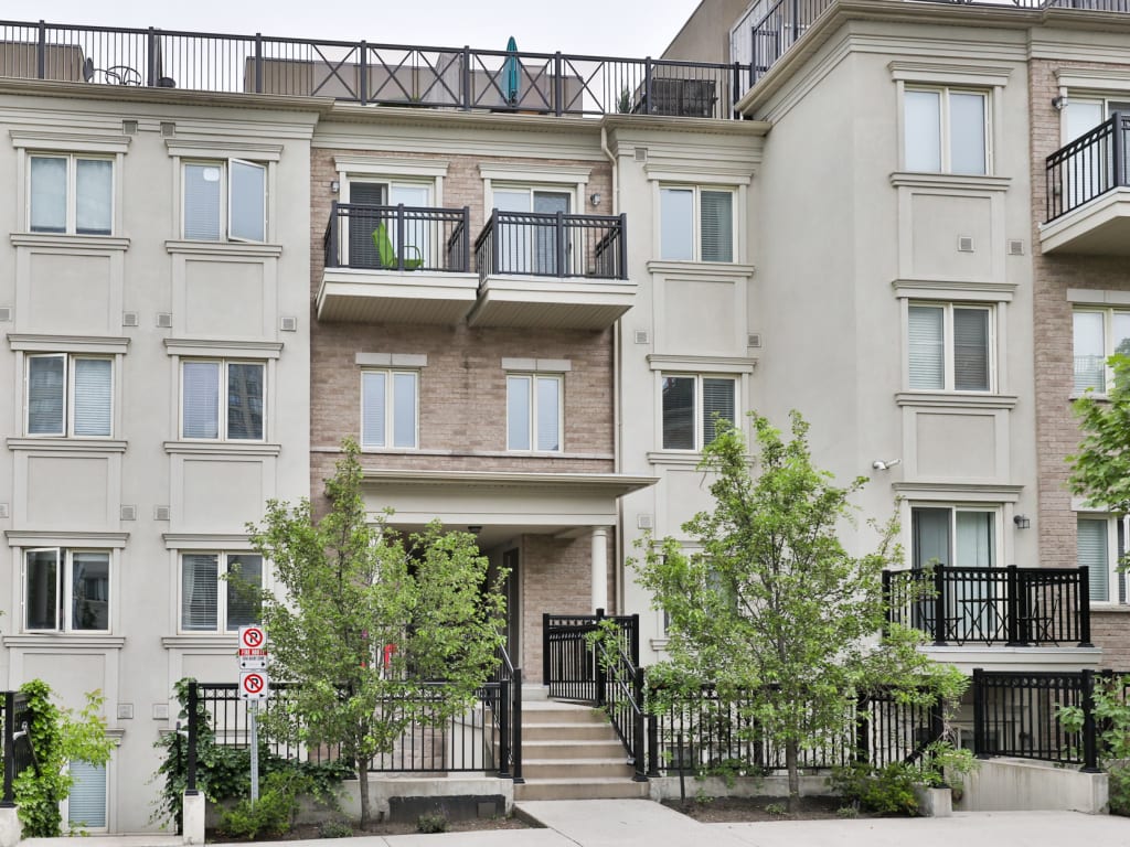 259 Coneflower Crescent #259