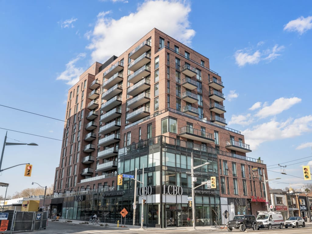 185 Alberta Avenue 807