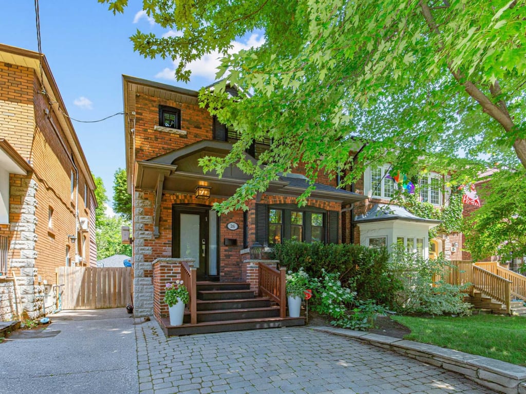 26 Mcnairn Avenue
