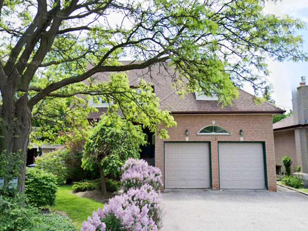 69 Bainbridge Avenue