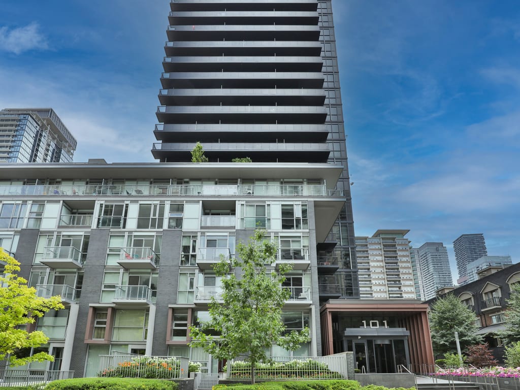 101 Erskine Avenue 912