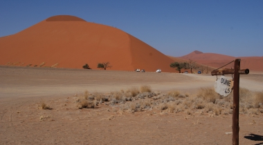 Luxe individuele reis met gids/chauffeur door Namibi&euml;
