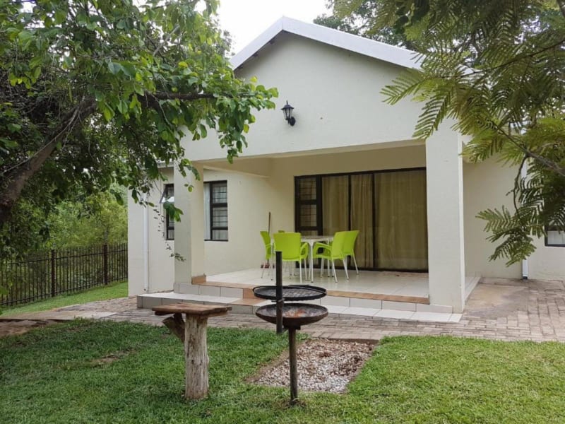 Sand River Cottages