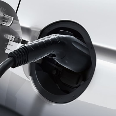 Cinco claves del auge de autos ecológicos en Chile