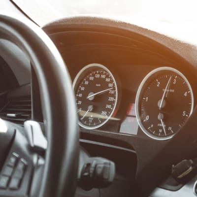 Cómo obtener una licencia de conducir clase B siendo extranjero en Chile