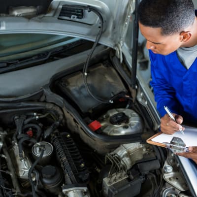 Revisión Técnica, ¿Cómo Saber si un auto está al Día?