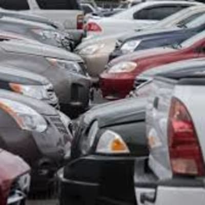¡Cuidado con las trampas! Fallas típicas al comprar un auto usado en Chile