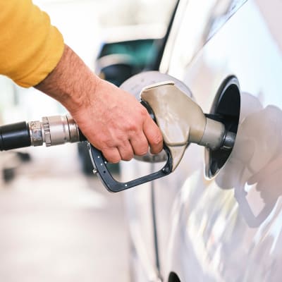Ahorra en Bencina: Trucos para ahorrar combustible