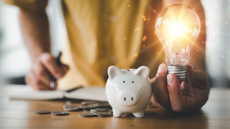  Ahorra energía en casa y protege el planeta: Guía práctica y sencilla