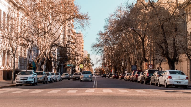 Las leyes de tránsito más importantes que debe saber un conductor en Chile