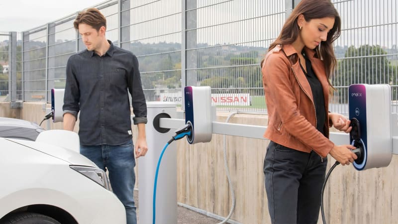  ¡Encendidos por la electromovilidad! Los autos eléctricos más populares del 2024 en Chile