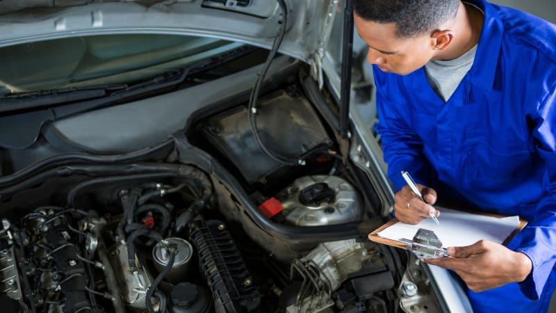 Revisión Técnica, ¿Cómo Saber si un auto está al Día?