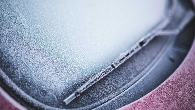  ¡Adiós al hielo en el parabrisas! Trucos infalibles para combatir el frío en Chile