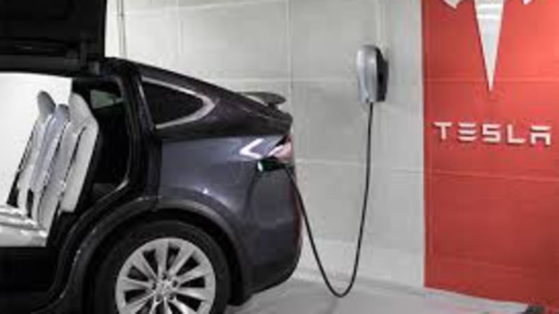  ¡Tesla finalmente llega a Chile!