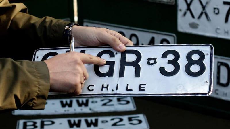 Cobros erróneos en permisos: ¿Pagas de más por tu vehículo?