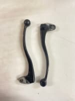 Buy CLUTCH AND BRAKE LEVER SET CRUX / LIBERO / YBX ZADON on 15.00 % discount