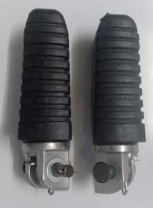 Buy FRONT FOOTREST ASSEMBLY GIXXER ZADON on  % discount