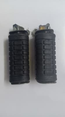 Buy REAR FOOTREST ASSY CRUX / YBX OE on  % discount