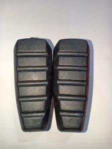 Buy FRONT FOOTREST RUBBER VIKRANT ZADON on  % discount