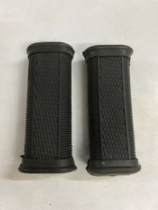 Buy FRONT FOOTREST RUBBER YEZDI CL2 ZADON on  % discount