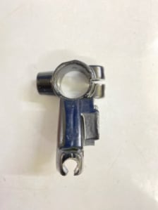 Buy HANDLE YOKE ACCELERATOR SIDE DISCOVER DTSI 135 CC ZADON on  % discount