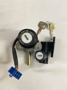 Buy LOCK KIT SCOOTY ES SET OF 2 MINDA on  % discount