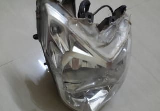 pulsar 135 headlight cover price