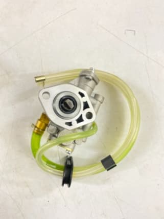 OIL PUMP MAX 100 PRICOL- Motorcycle Parts For Suzuki TVS MAX 100