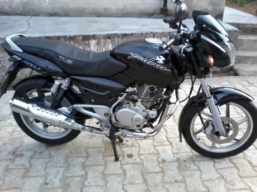 petrol tank of pulsar 150