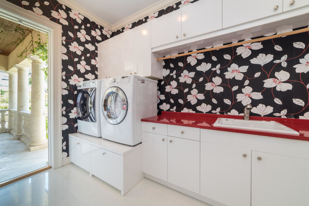 The Laundry Room Of Your Dreams Is Right Inside These Homes