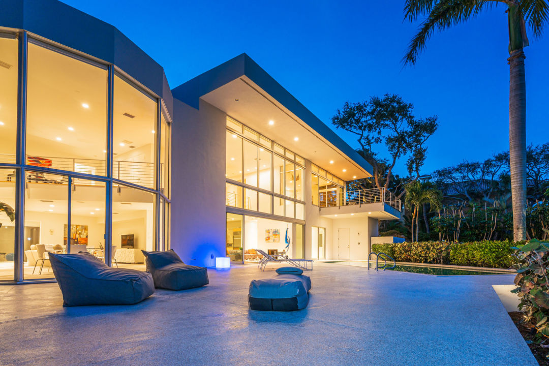 Siesta Key home pool deck at night