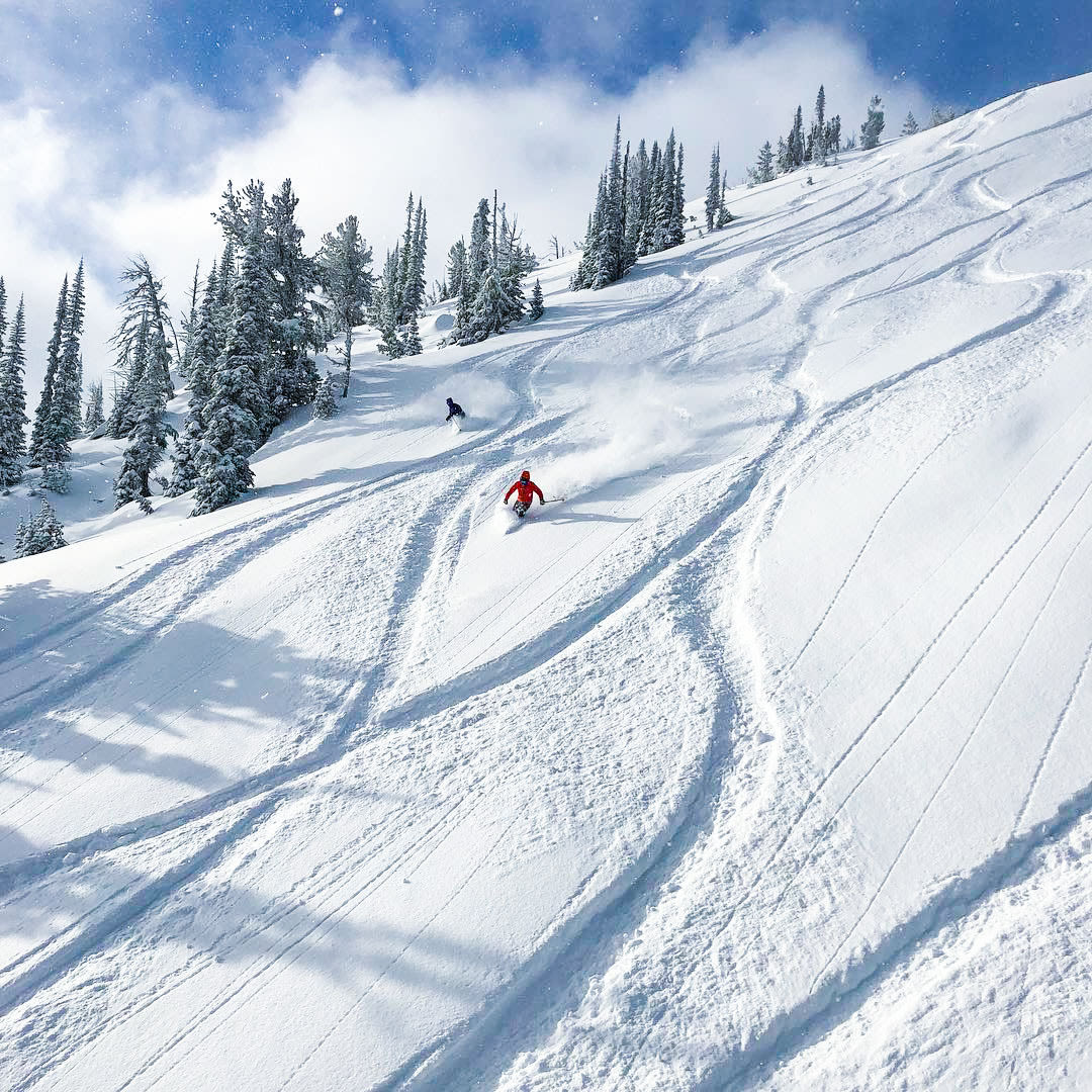 Pacific Northwest Skiing Beyond Hood: Anthony Lakes Mountain Resort ...