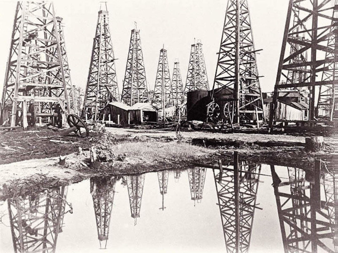 Roughneck boomtown egcizr
