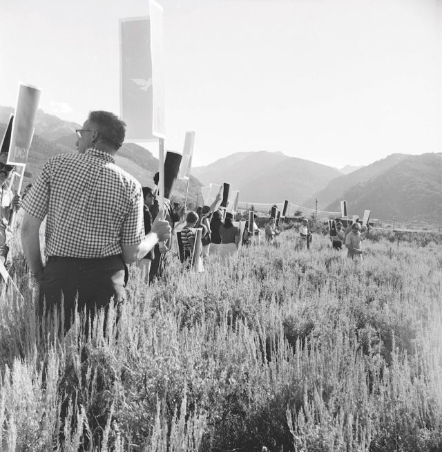 0816 protest ck0d3o