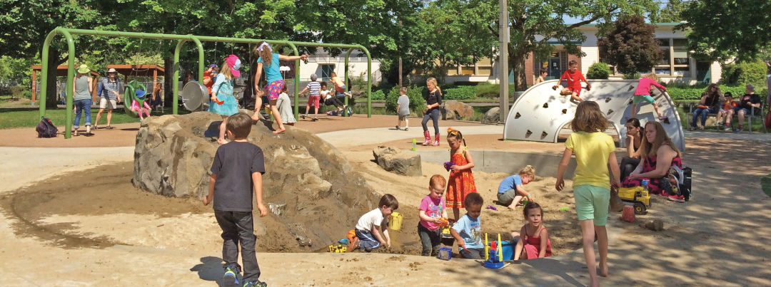 Pomo 0217 kids harper s playground fq9bzb