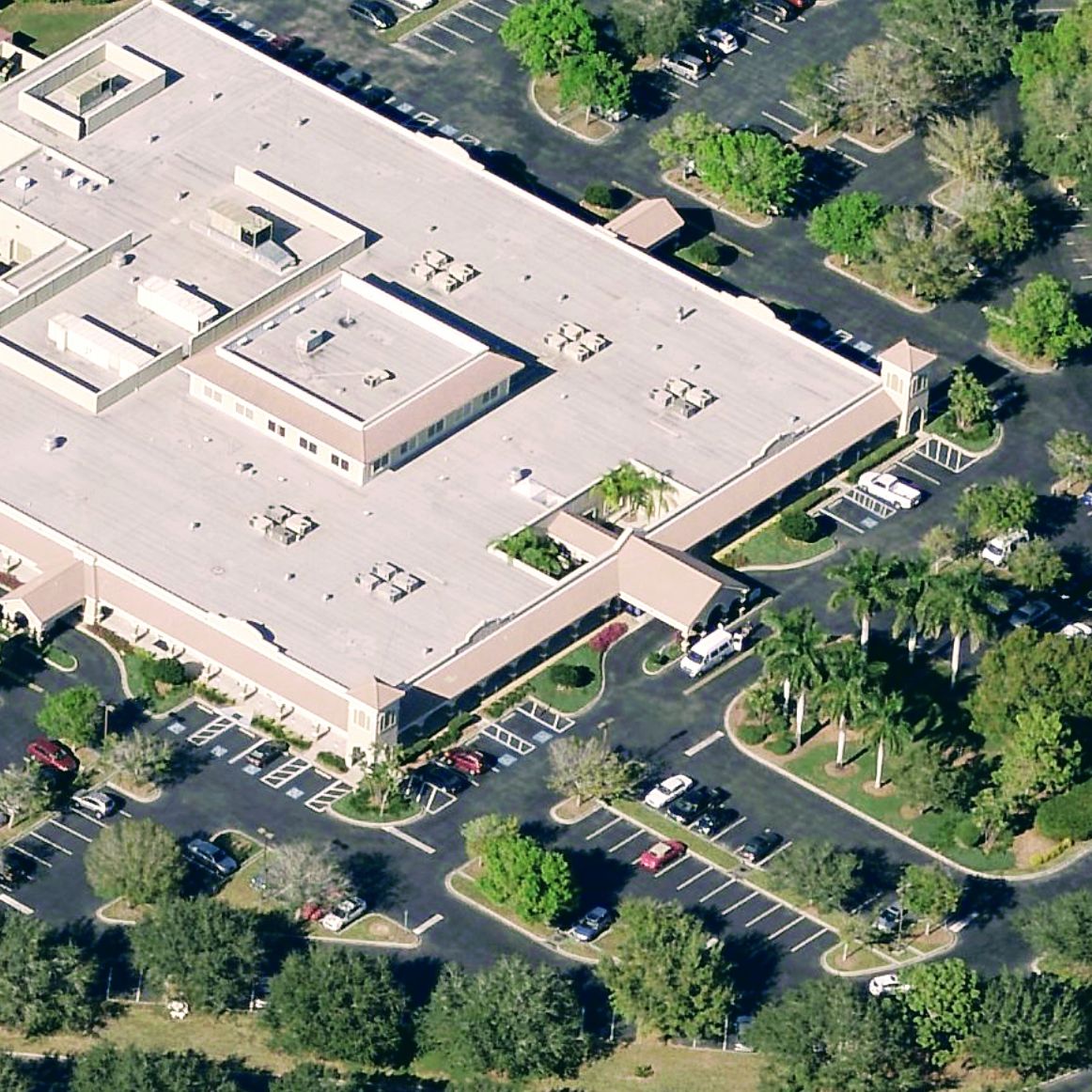 Sarasota Memorial Debuts New Back Pain Procedure Sarasota Magazine