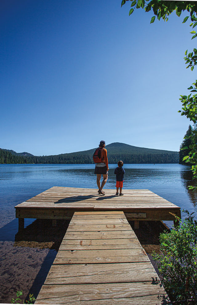 Oregon Lakes for Summer Splashing