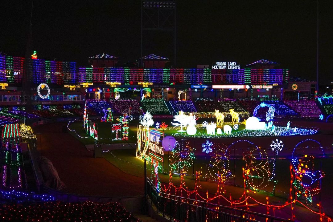 Where to See the Best Christmas Lights in Houston