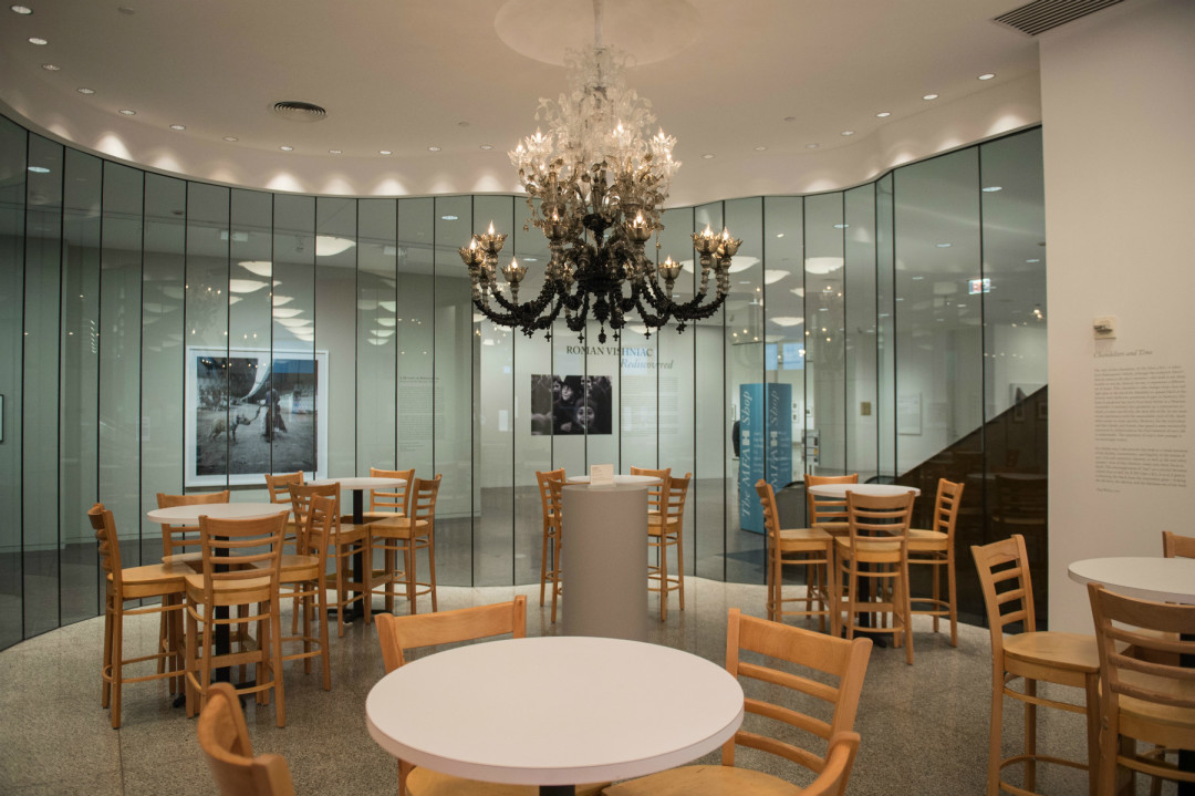 Mfah cafe dybyec