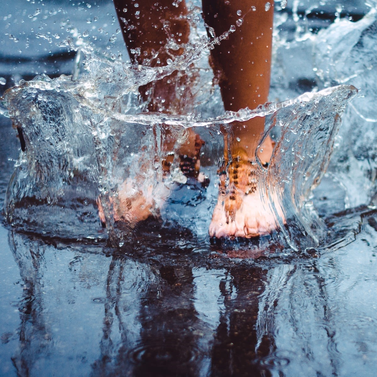 Ноги в ледяную воду