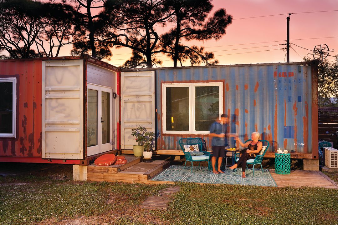 Industrial home in Seattle designed to look like a shipping container house